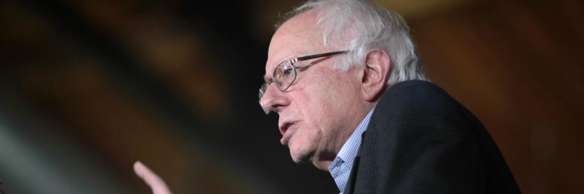 Sanders Puts Block on Obama's Big Pharma Nominee for FDA