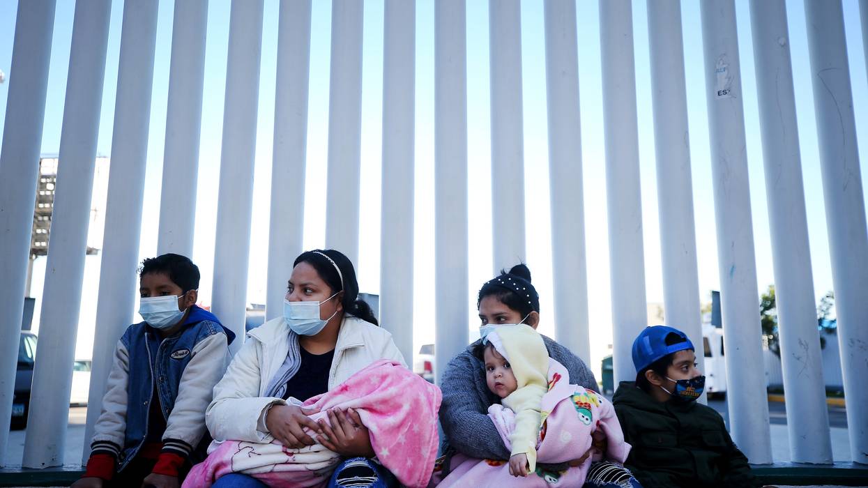 Biden Administration Allows Asylum Seekers In Mexico To Begin Crossing Border