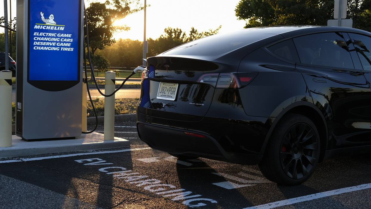 Biden administration to secure $5 billion funding to create electric vehicle chargers across the US