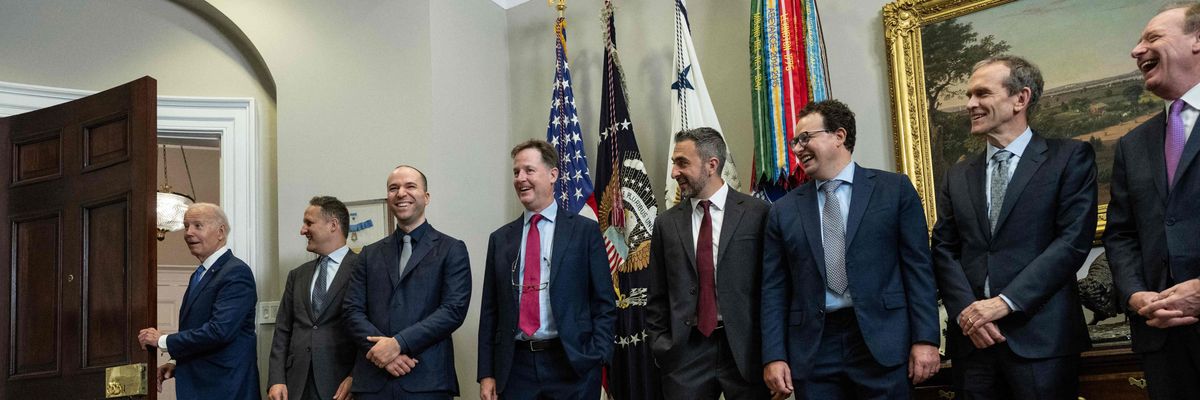 Biden and leaders from top AI companies