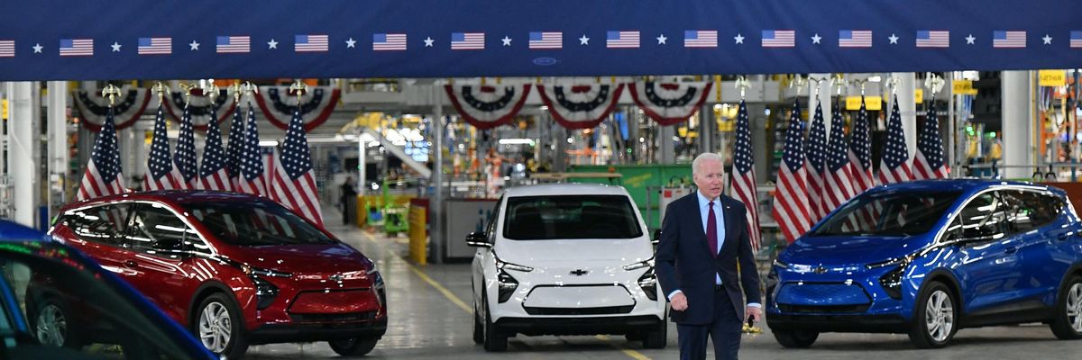 Biden electric vehicles