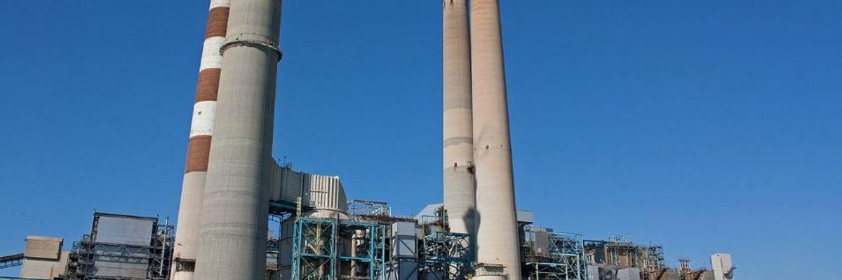 Industry Pushes EPA to Roll Back Power Plant Regulations