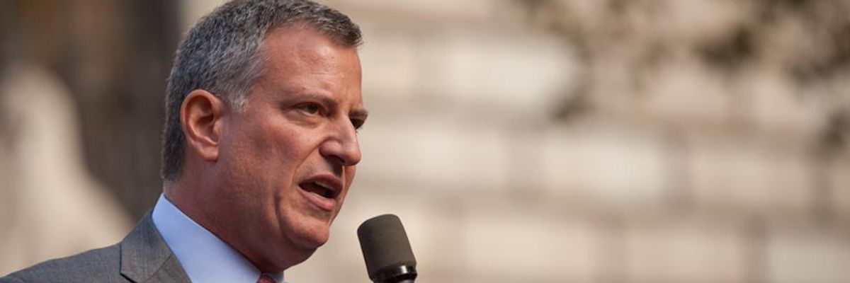 Bill de Blasio Can't Run for President as a Progressive If He Doesn't Fire Daniel Pantaleo