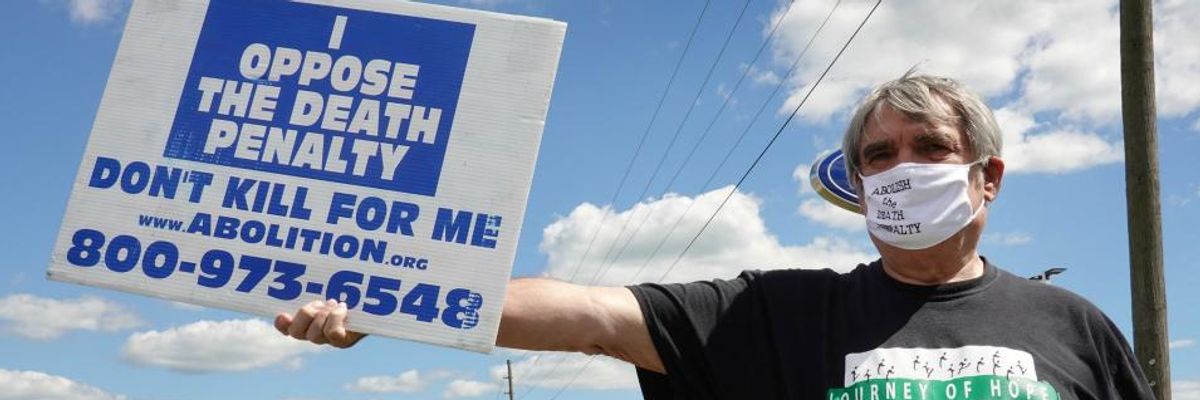 In Dead-of-Night Ruling, Supreme Court's Right-Wing Majority OKs First Federal Execution in 17 Years