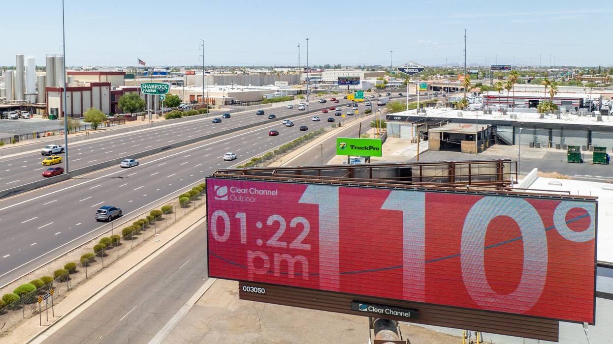 Billboard displays the temperature in Phoenix, Arizona