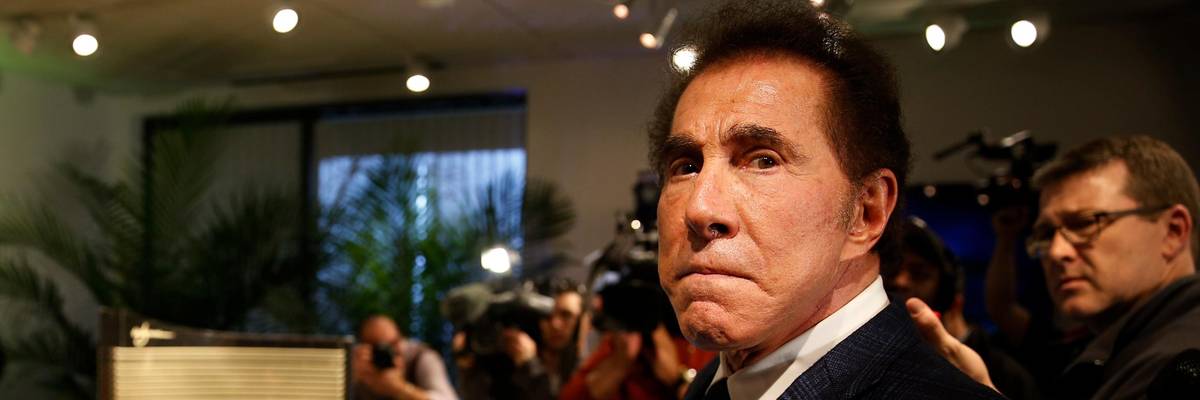 Billionaire casino magnate Steve Wynn shows off a planned casino