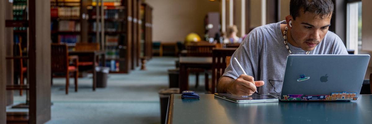 Bioengineering major Daniel Gutierrez studies in the Rice University library on August 29, 2022 in Houston, Texas.