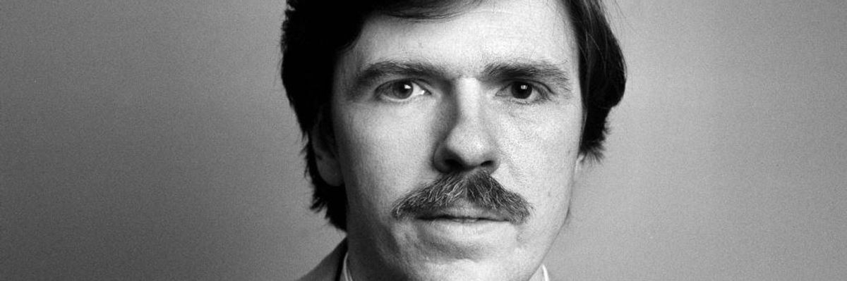 A Tribute to Robert Parry: Independent Journalism at Its Best