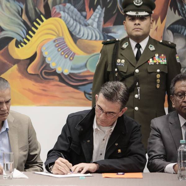 Bolivian President Rodrigo Paz signs promulgation of the state o