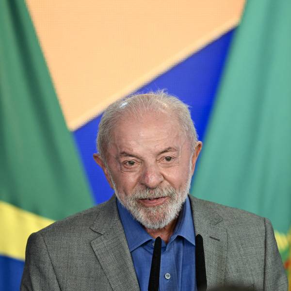 Lula Celebrates End of Brazil's 6-Day Work Week, Fulfilling Key Pledge Ahead of Election