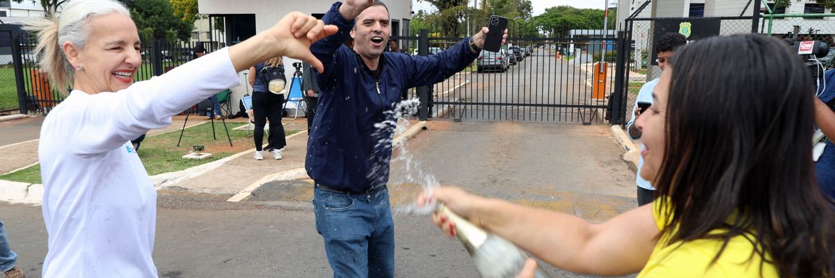 Brazilians celebrate Bolsonaro's arrest.