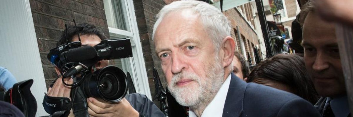 Warning Against 'Knee Jerk' Attack on Syria, Labour's Jeremy Corbyn Calls for Facts and Diplomacy Over Bombs