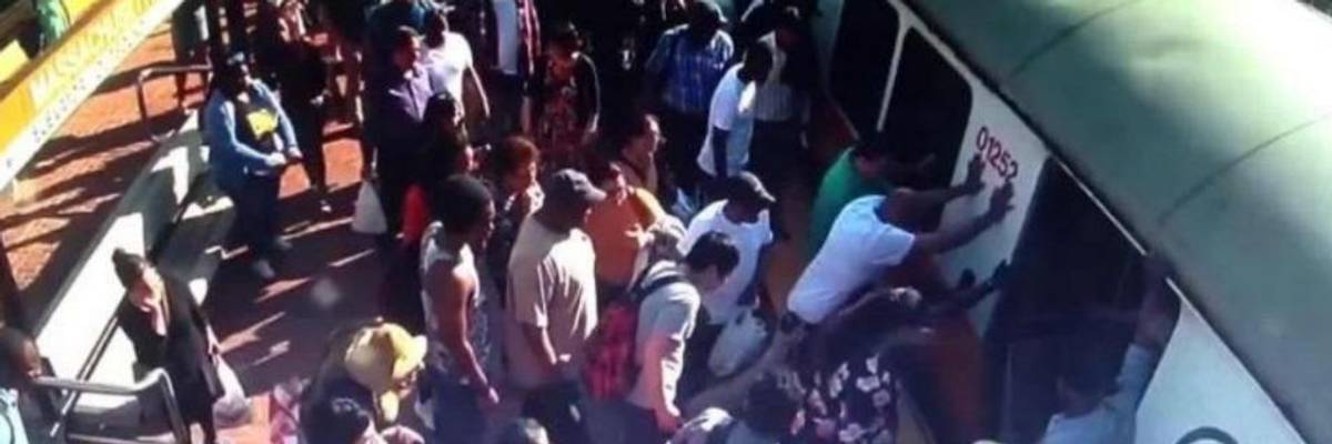 'I Can't Afford That': Trapped and Injured by Subway Car, Woman Begged Bystanders Not to Call Ambulance Due to Expense