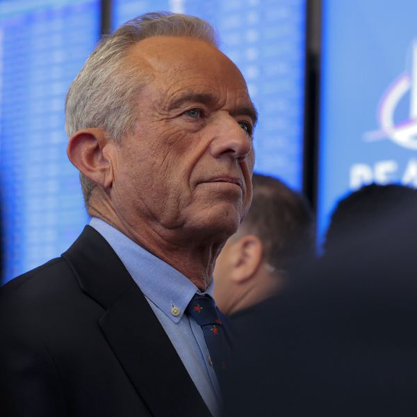 Cabinet Secretaries Duffy And Kennedy Launch The Make Travel Family Friendly Again Campaign