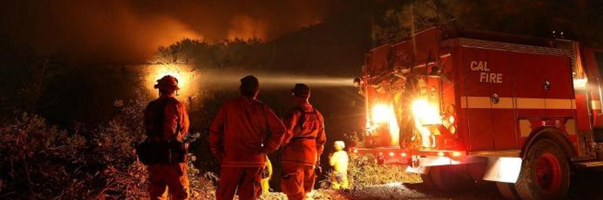 California Fire Dept Says Verizon Throttling During Deadly Wildfire 'Has Everything to Do With Net Neutrality'