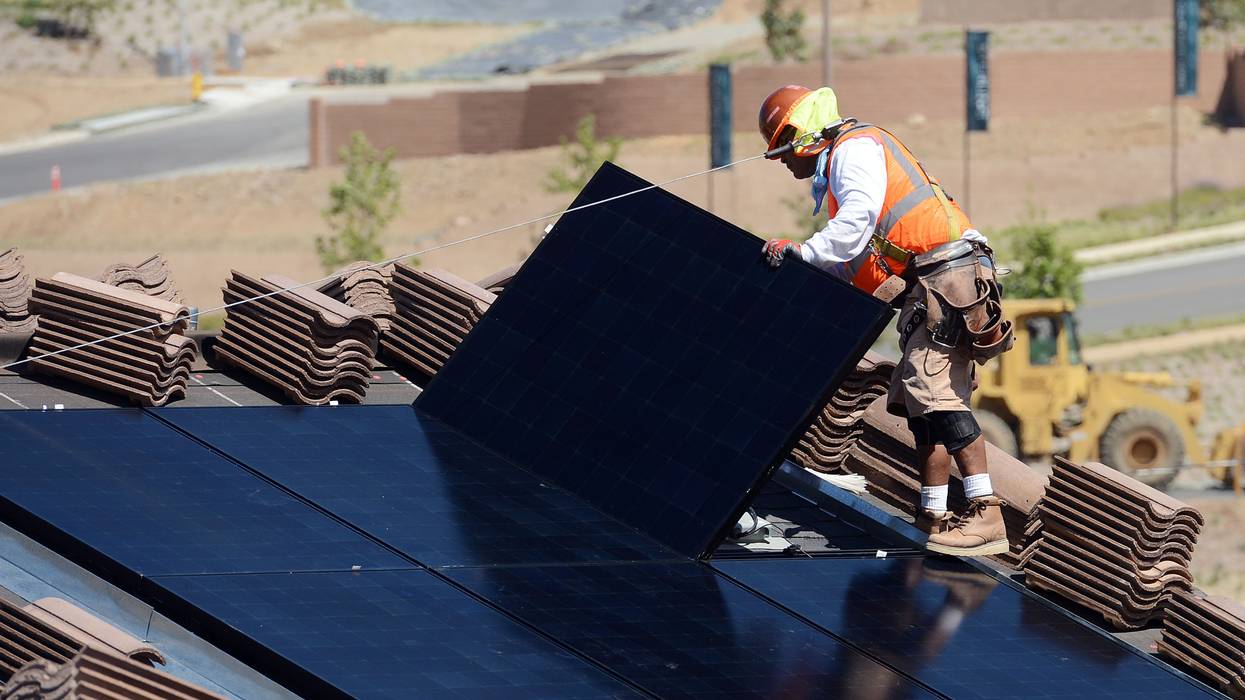 California votes to require solar for new homes by 2020