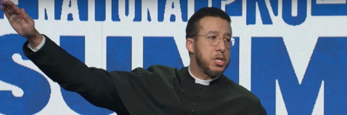 Calvin Robinson Nazi salute