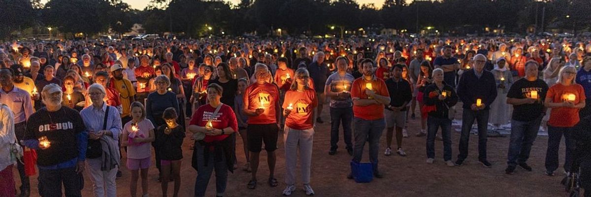 Candlelight vigil held for victims of Minneapolis Catholic school shooting