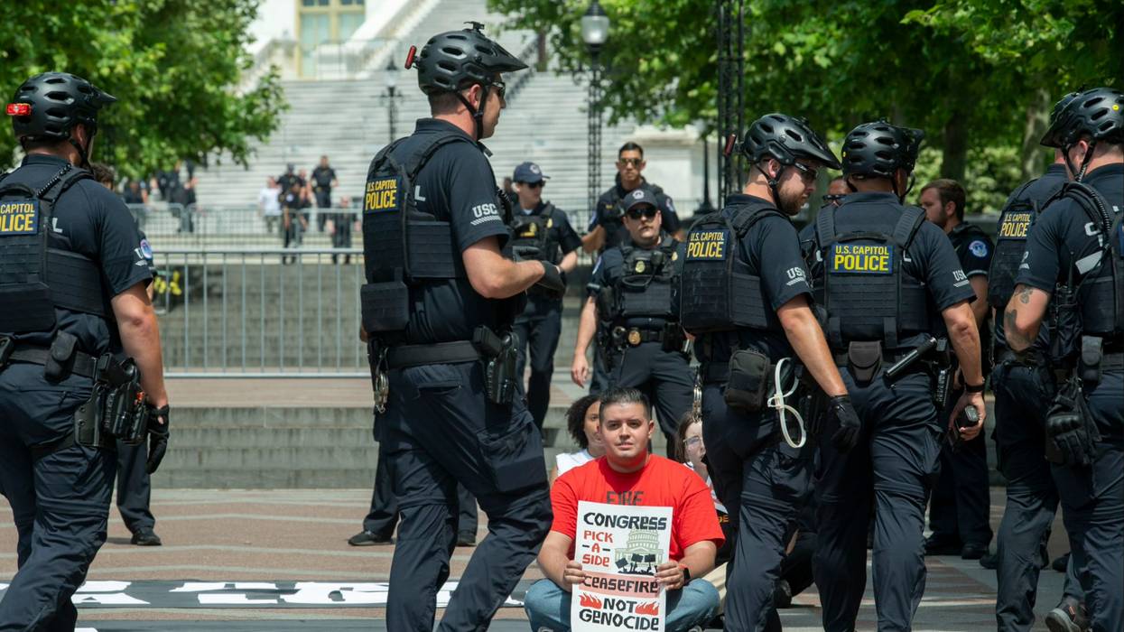 Capitol police move to arrrest Debt Collective protesters