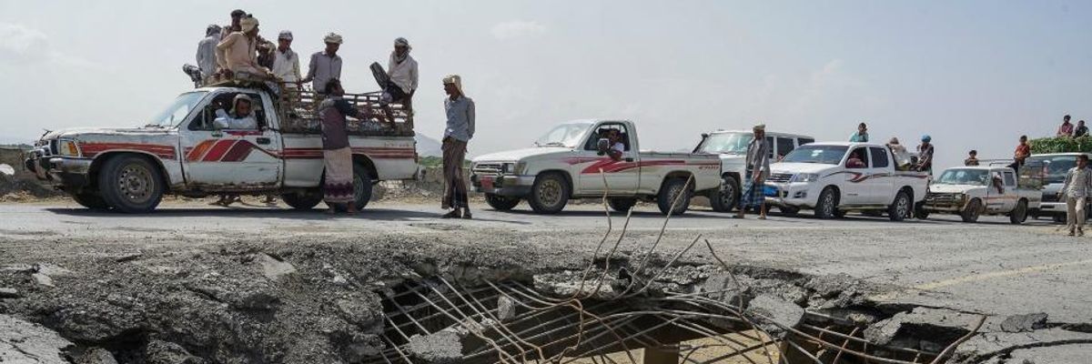 Amid Warnings Saudi Attack Will Plunge Yemen Into Famine, Urgent Demand for US to End 'Complicity in This Atrocity'