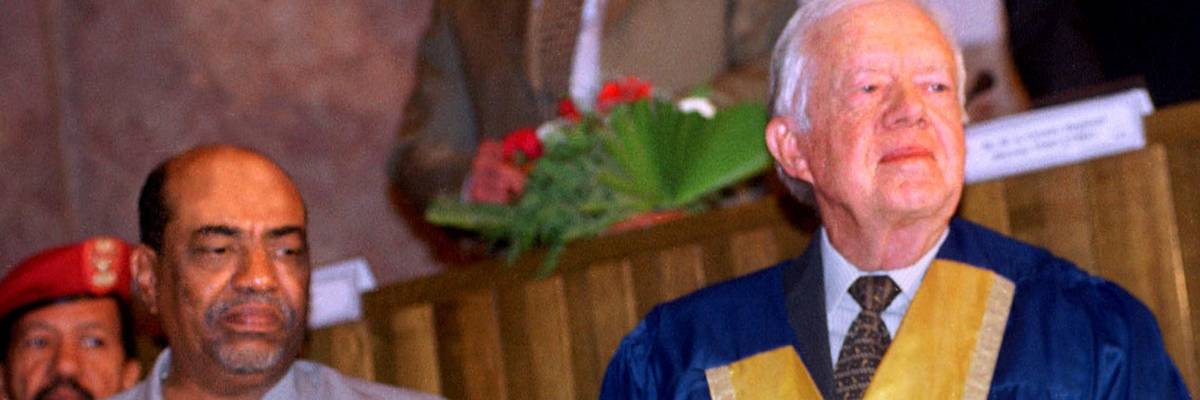 Carter gets honorary degree in Sudan