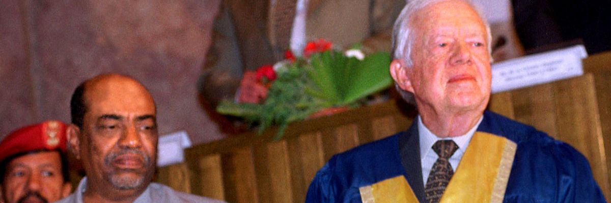Carter gets honorary degree in Sudan