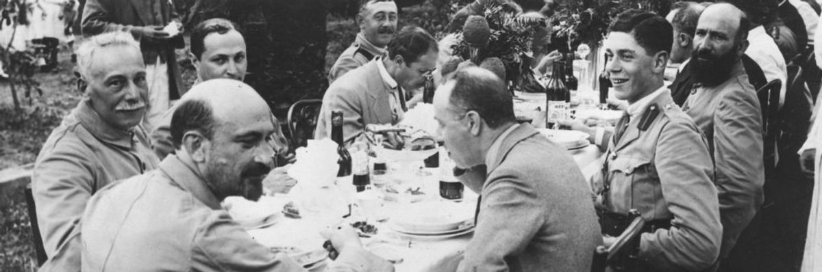 Chaim Weizmann and Lord Montagu of the Zionist Commission, 1917.