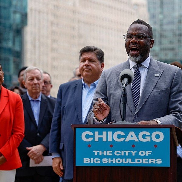 As Trump Eyes Chicago Takeover, Progressives Say 'We Must Fight Back'