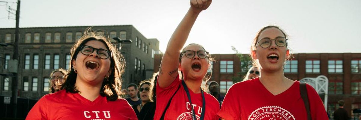 'If We Don't Fight... Who Will?': In Name of Students, Chicago Teachers Union Sets Oct. 17 Strike Date