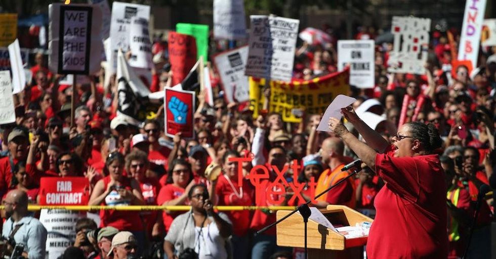 Chicago Teachers Union then-president Karen Lewis speaks to supporters during a rally at Union Park September 15, 2012 in Chicago. (Photo: Scott Olson/Getty Images)