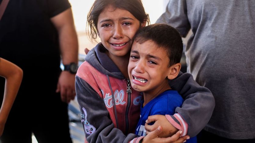 Children crying in Gaza
