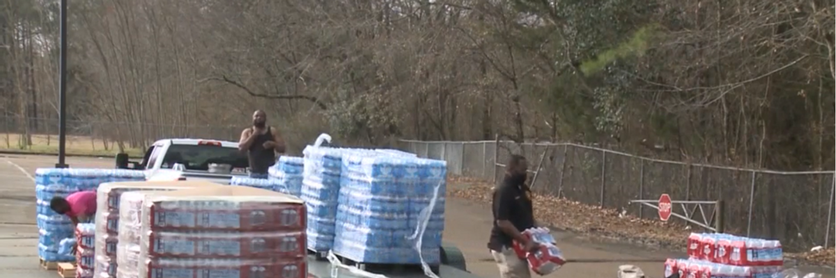 'It's Like Nobody Cares': After Two Weeks Without Running Water, Jackson, Miss. Pleads for Help