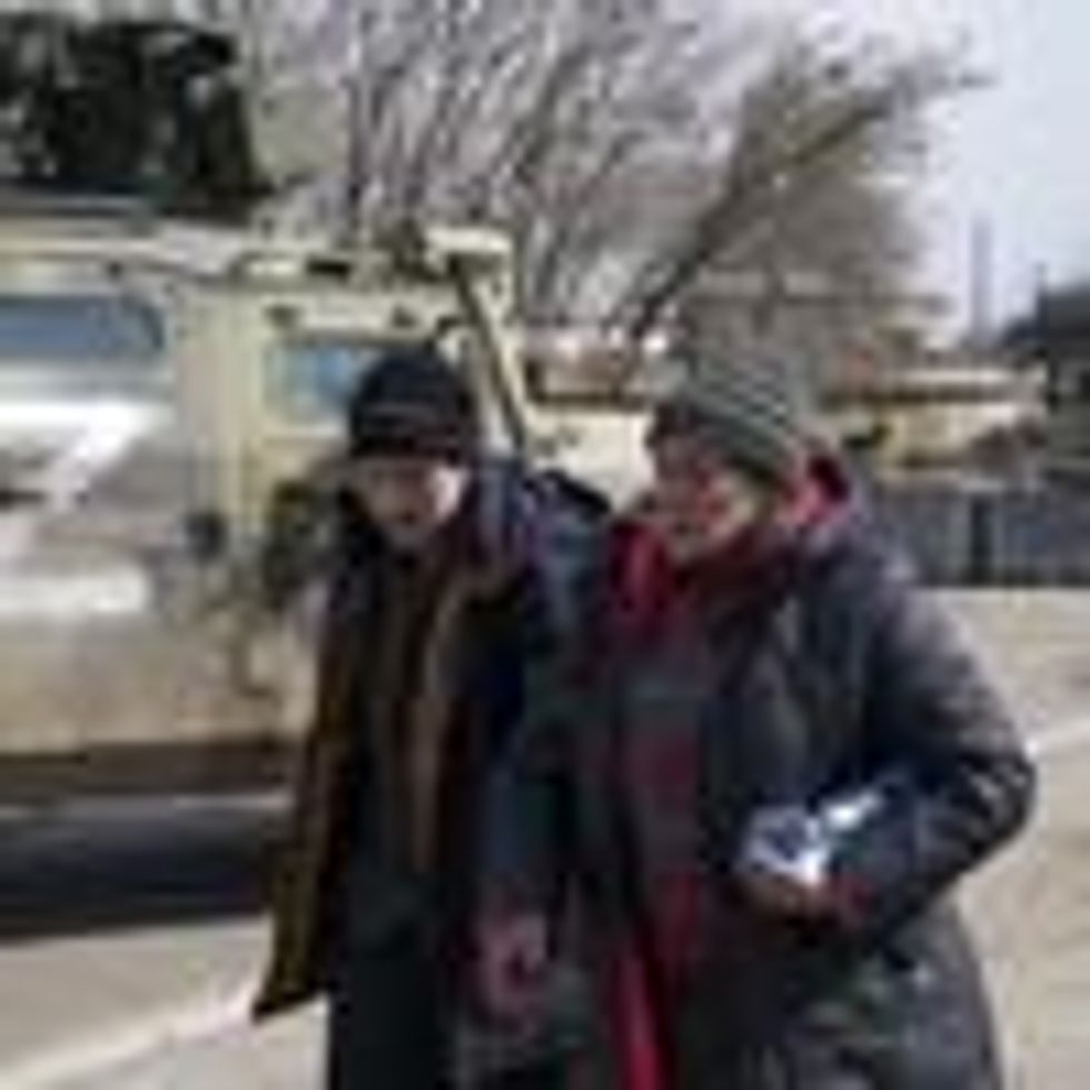 Civilians flee the besieged Ukrainian city of Mariupol