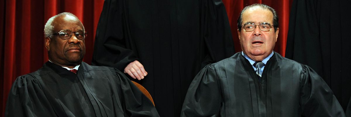 Clarence Thomas and Antonin Scalia