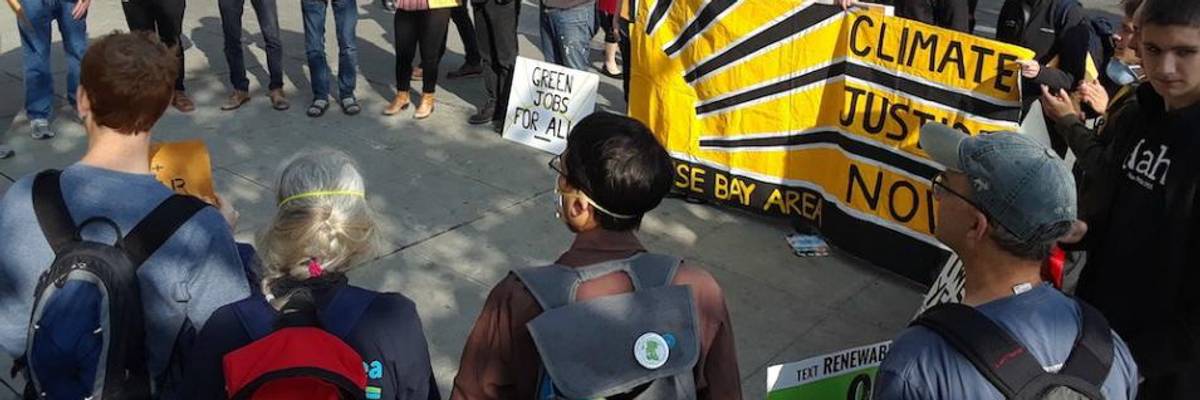 Protesters Take to the Streets to Demand Green New Deal From Democrats