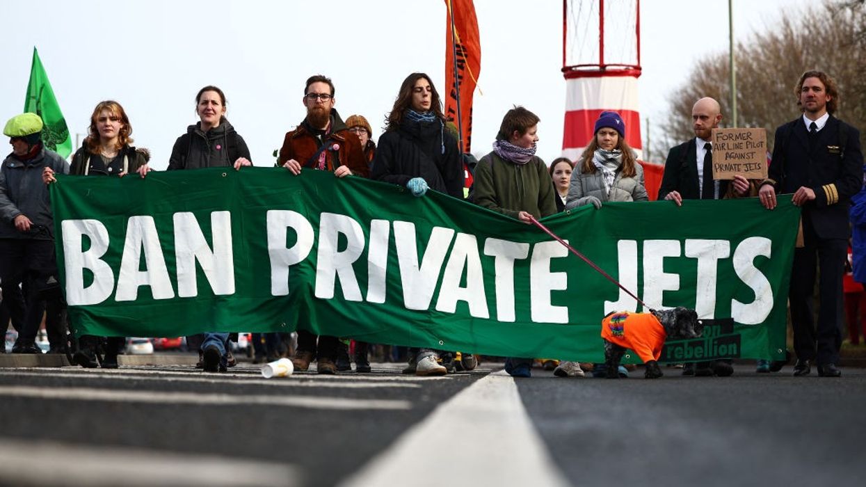 Climate advocates call for a ban on private jets