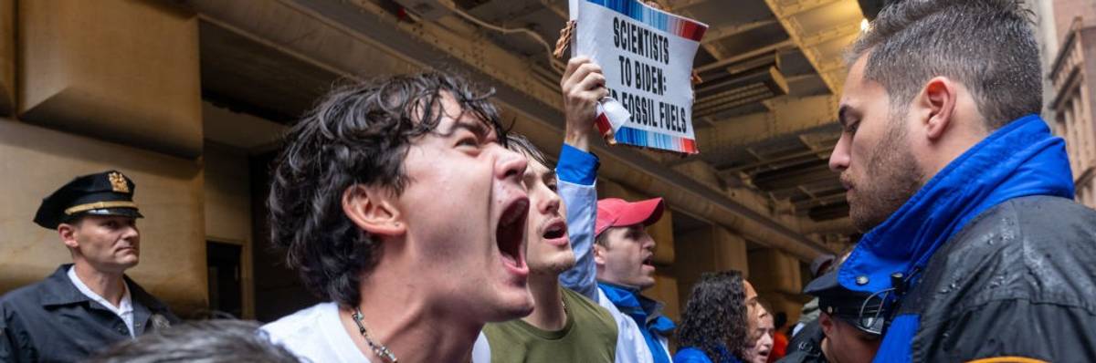 Climate campaigners target Wall Street