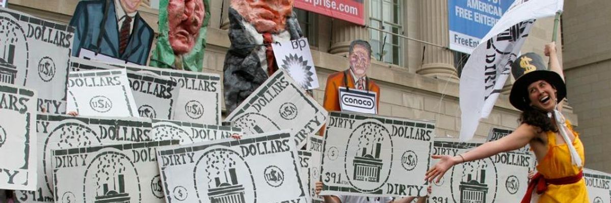 Who Does the Biggest Lobbying Force in the US Represent? Not Its Members