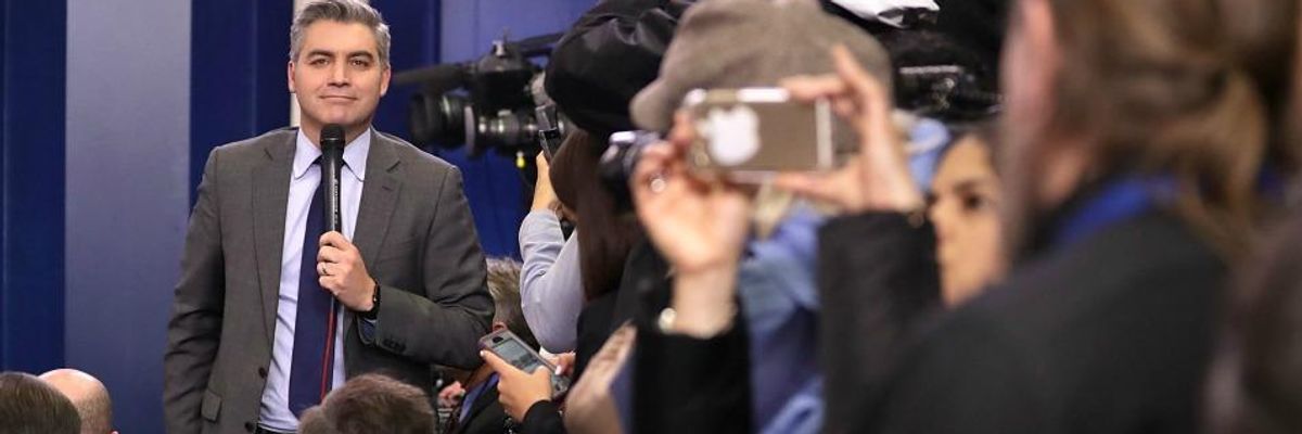 330,000+ Sign Petition Calling on White House Press Corps to 'Stand Up and Fight Back' After Acosta Blacklisted