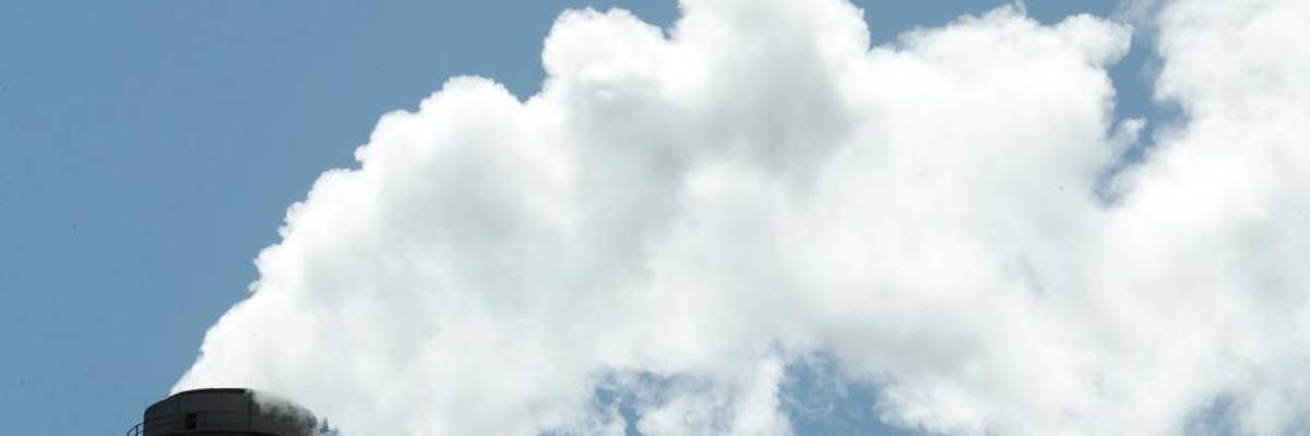 Leaving Room for Trump's Signature, Coal Baron Provided Drafts of Pro-Industry Executive Orders