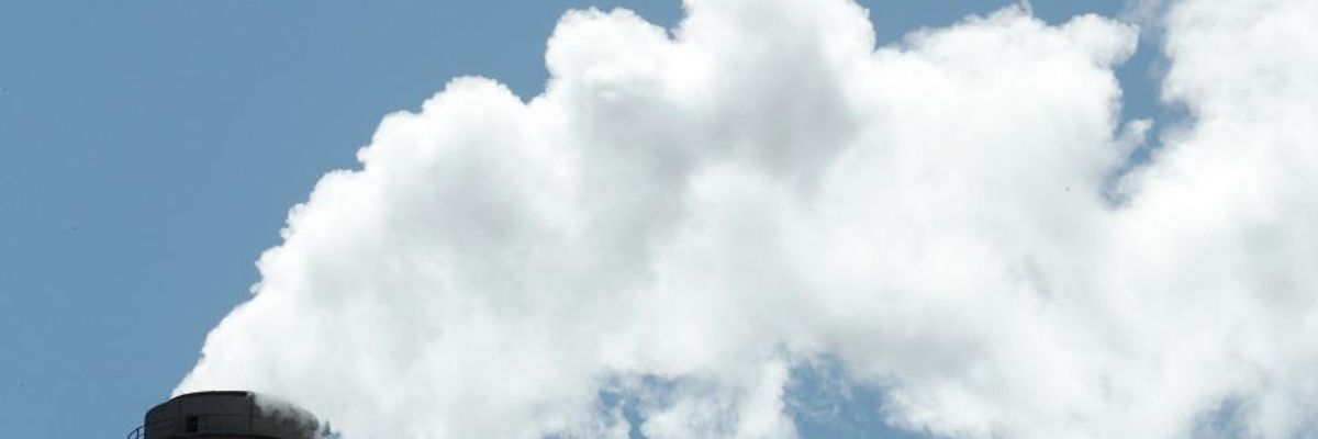 Leaving Room for Trump's Signature, Coal Baron Provided Drafts of Pro-Industry Executive Orders