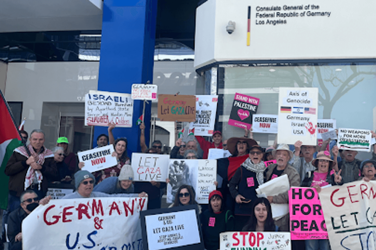 CODEPINK activists outside German Consulate.