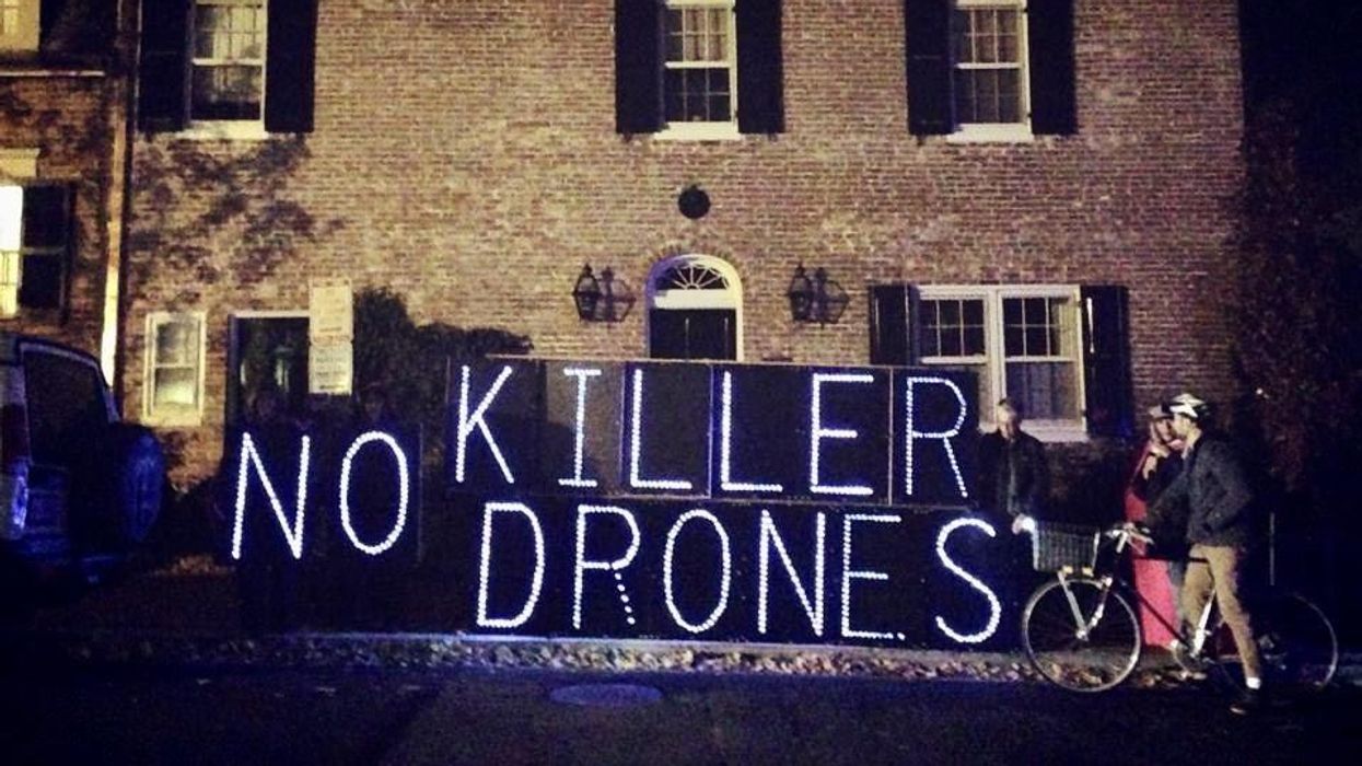 Why Jeh Johnson Would Be a Better Defense Secretary Than Michele Flournoy