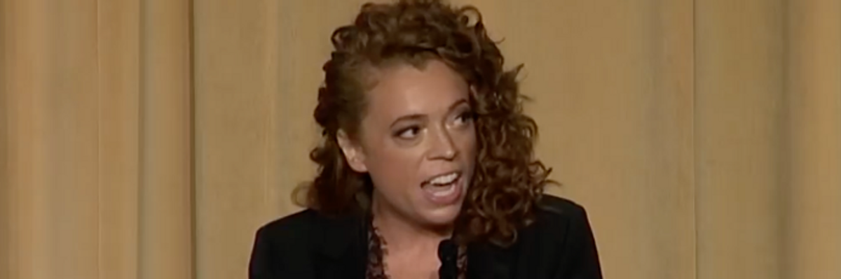 Comedian Michelle Wolf Delivers 'Scathing' Roast of Trump and His Cronies at Correspondents' Dinner