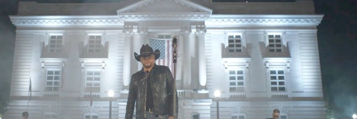 Country singer Jason Aldean and his band play in front of a courthouse where a black man was lynched in 1927