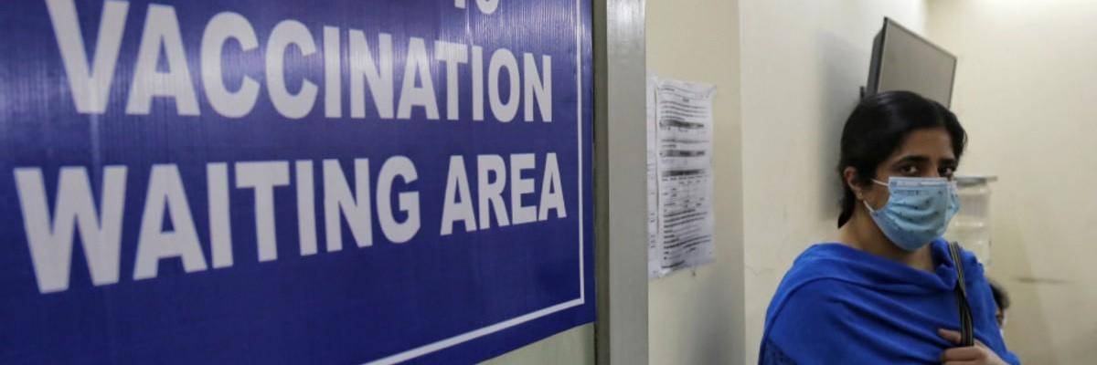 Covid vaccination area in India