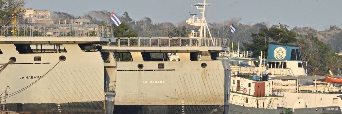 Cuban coast guard ships