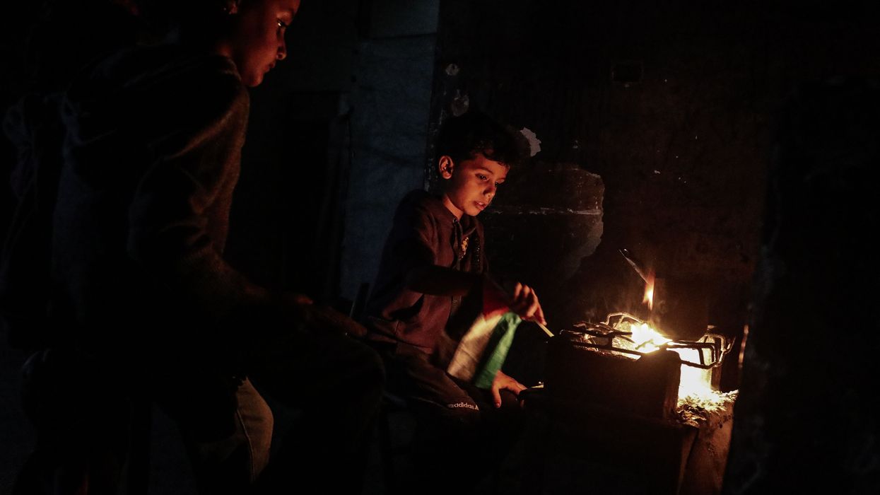 Daily life in Gaza, plunged into darkness by Israel