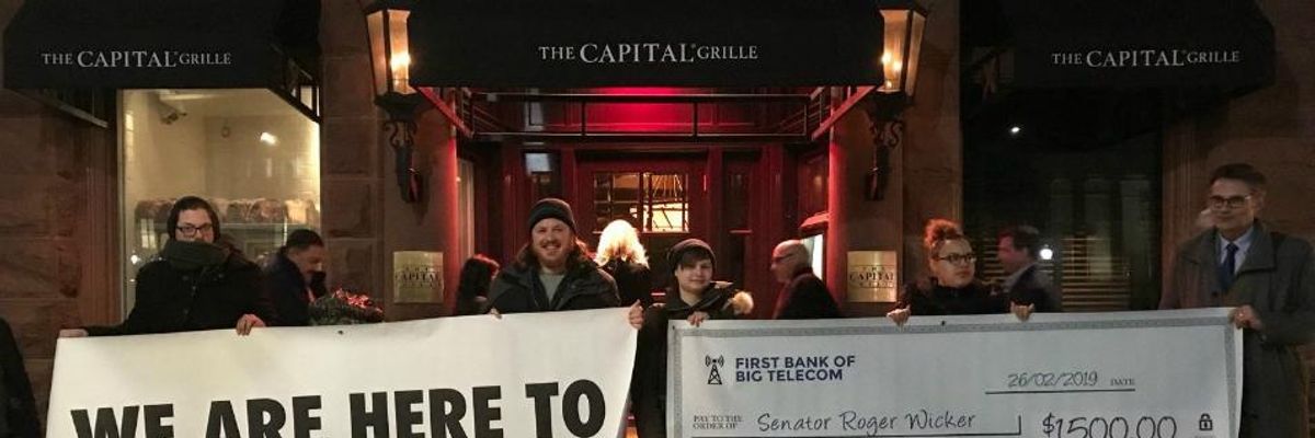 'We Are Here to Buy a Senator': Ahead of Data Privacy Hearing, Digital Rights Defenders Target Lavish Telecom-Backed Fundraiser