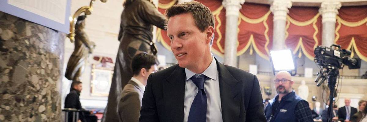 'Corruption Gala': Paramount CEO Hosting Honorary Dinner for Trump While Trying to Ram Through Megamerger